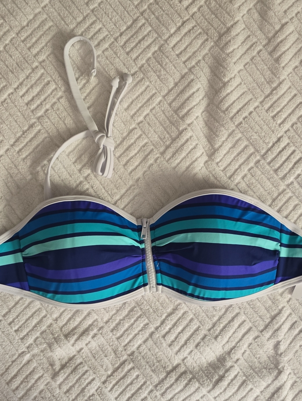 Lascana by VENUS Striped Blue Bandeau Swim Top with Removable Strap